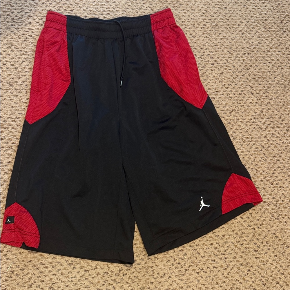 Vintage Nike Jordan Men's Athletic Shorts - Black and Red size large